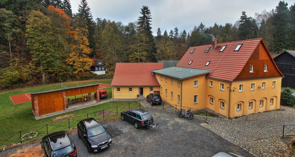 Penzion U Vyhlidky Chřibská المظهر الخارجي الصورة